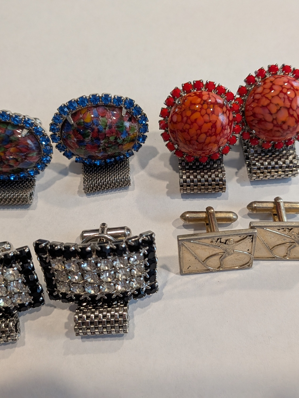 Multicolor & Red Men's Decorative Cufflink Set - Fashion Accessories Set Of 4